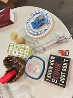 Overview of all items on table