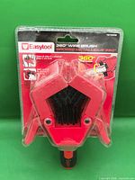 Front view of sealed Easytool 360° wire brush package