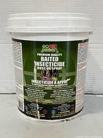 Full view of the 1 kg pail with label visible