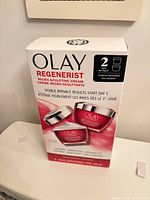 Front of sealed Olay Regenerist 2-pack box