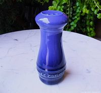 Front view of cobalt blue Le Creuset ceramic salter