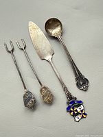 Front view showing all four flatware pieces