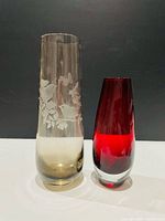 Both vases front view