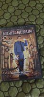 Front cover of Night at the Museum DVD case