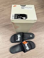 Slides with box top view showing size label and tags