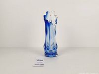 Full view of vase front