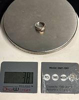 Ring on scale showing 3.8 g weight