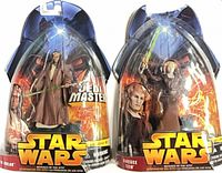 Front view of both sealed figures on blister cards