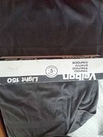 Velbon Light 150 tripod retail box front