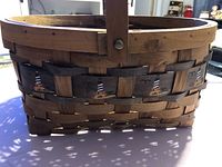 Side view showing lighthouse motif and weave