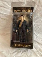 Front view of sealed Edward Cullen New Moon figure