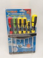 Front view of sealed 6-piece ToolDeal screwdriver set