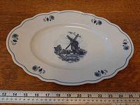 Top view showing full platter and size reference