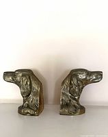 Front view of both dog head bookends