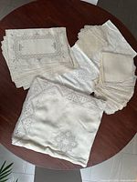 Overview of all linen pieces on table