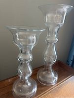 Both candle holders side by side showing height difference