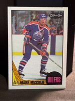 Front of 1987-88 O-Pee-Chee Mark Messier #112 card