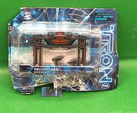 Front view of packaged Tron Legacy Recognizer