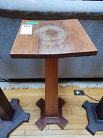 Full view of plant stand front