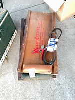 Overall lot: wooden creeper, pruners, V-belt