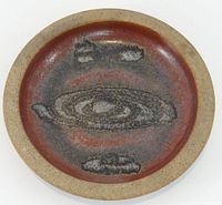 Top view showing glaze design and full dish form