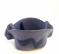 Front view showing pinched rim and color gradient