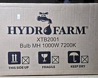 Hydrofarm master carton showing model XTB2001 and 1000W 7200K specs