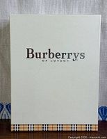 Front of sealed Burberrys gift set box