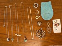 Full lot overview on wooden surface