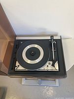 Top view of Dual 1216 platter, tonearm and controls