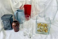 All vases upright with fillers displayed