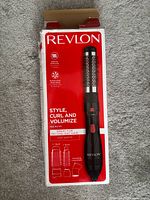 Front of retail box showing product details and wattage