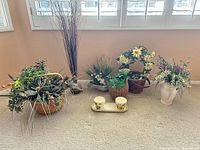 Group shot of all decorative items in lot