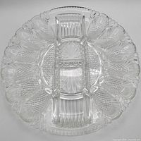 Top view showing full plate design and well arrangement