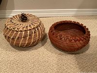 Both baskets side by side showing overall forms