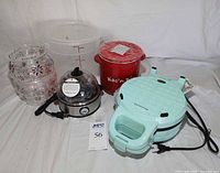 Group shot showing all six kitchen items