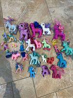 Overhead view of entire lot showing variety of large, medium and small ponies