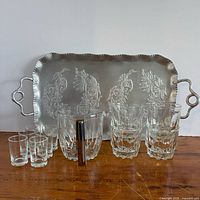 Full set on tray showing all pieces