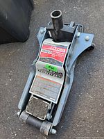 Top view of Powerbuilt Xtra Low Profile 4000 lb hydraulic floor jack