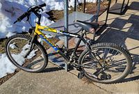 Full left side view of Magna Alpine Eagle mountain bike