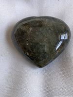Front view of labradorite heart