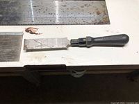 Close-up flush-cut saw and back saw blade