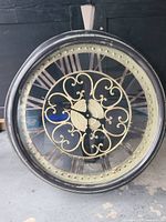 front view showing entire clock