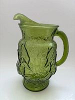 Full view showing Rainflower pattern and handle