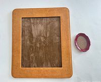 Front view of both frames showing design and color