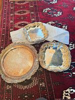 Overview showing round tray and two square trays