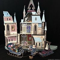 Front view open castle with accessories arranged