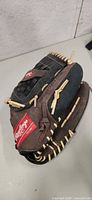 Side view of Rawlings P140 baseball glove