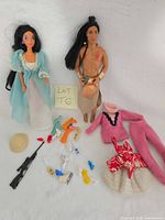 Overall lot with two dolls, clothing and accessories