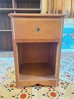 Front view showing entire end table